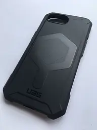 Оригінальний протиударний чохол для iPhone 16e / 17e UAG Essential Armor MagSafe Black 114496114040 - мініатюра 7
