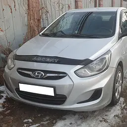 Дефлектор капоту мухобійка для Hyundai Accent Solaris 2010-2014 (Коротка) Voron Glass - мініатюра 3