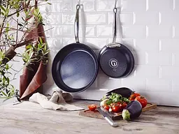 Сковорода GreenPan Barcelona Pro, 28 см з керамічним покриттям (CC005323-001) - мініатюра 4