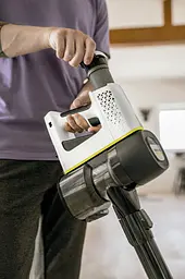 Вертикальний + ручний пилосос 2 в 1 Karcher VC 4 Cordless myHome Pet (1.198-633.0) - мініатюра 3