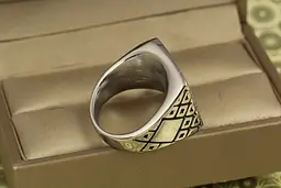 Кільце Xuping Jewelry Печатка Великий квадрат р 18 сріблясте - мініатюра 3