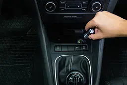 Ліхтар Ledlenser Automotive Silver Black заряджається - мініатюра 7