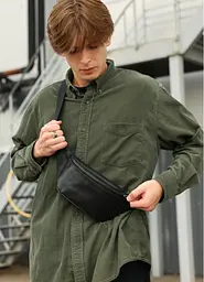 Чоловіча шкіряна сумка бананка Sambag Tirso PSO чорна 31 × 16 × 5 см (81119001m) - мініатюра 4