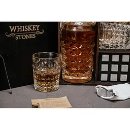 Подарунковий набір Whiskey Stones камені для віскі у дерев'яному пеналі №7 + декантер і 2 склянки Bohemia Diamond + щипці + мішечок - мініатюра 4