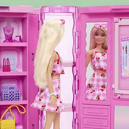 Ігровий набір Barbie Стильна гардеробна з лялькою (HXD58) - мініатюра 7