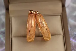 Сережки кільця Хuping Jewelry краплені 3 см 7 мм золотисті - мініатюра 3