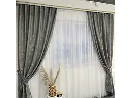 Мармурові жакардові штори темно-сірого кольору 2шт. 150х270 з білим шифоновим тюлем 400х270, на тасьмі ALBO pbe0052669 - мініатюра 7