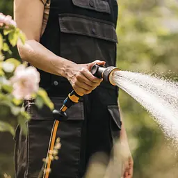Пістолет-розпилювач Fiskars для поливу регульований з 3 функціями (1065486) - мініатюра 3