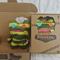 М’яка іграшка велика Fuggler, 23 см, з пластмасовими зубами (В асортименті) - мініатюра 5