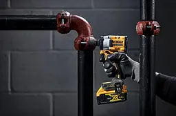 Гайкокрут ударний акумуляторний DeWalt з АКБ та ЗП DCF922P2T - мініатюра 3