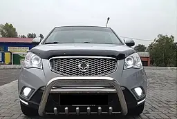 Дефлектор капоту мухобійка для Ssang Yong Korando 2010-2013, темний