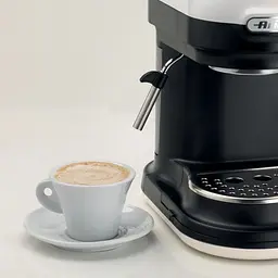 Кавоварка еспресо Ariete 1318 Black/White (6609949) - мініатюра 2