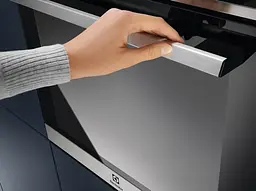 Духова шафа електрична Electrolux A+ пара дисплей конвекція піроліз телескопічні напрямні 72 л чорний - мініатюра 5