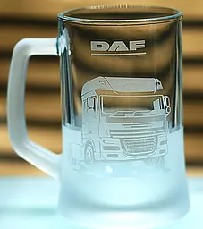 Пивний келих 660 мл DAF Truck Даф подарунок для далекобійника  кухоль з гравіюванням вантажівки