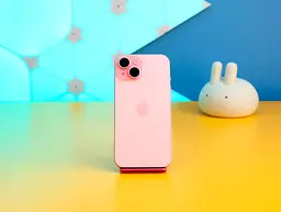 Смартфон Apple iPhone 15 128GB Pink (MTP13) Б/В - мініатюра 6