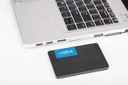 Твердотільний накопичувач 2Tb, Crucial BX500, SATA3, 2.5, 3D TLC, 540/500 MB/s (CT2000BX500SSD1) - мініатюра 3