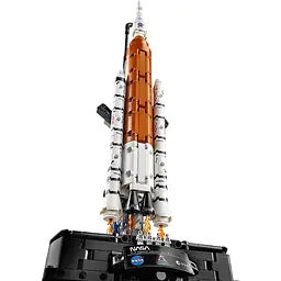 Конструктор LEGO Technic Ракета із системою космічного запуску NASA Artemis 632 деталі (42221) - мініатюра 2