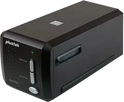 Сканер Plustek OpticFilm 8300i SE (7200dpi 48bit LED швидк. 20 сек. плівк.слайд-сканер чорний)