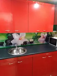 Кухонний фартух самоклеючий Орхідея та Бамбук 02 наклейка ПВХ чорне каміння 60х250 см Happy Pocket Z180322 - мініатюра 7