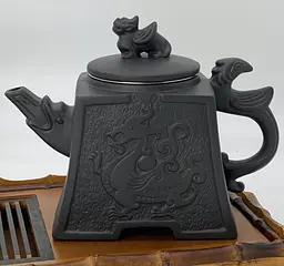 Чайник глиняний 650 мл Дракоша (темний)