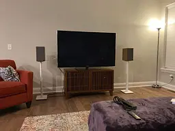 Повна активна мультимедійна акустика Klipsch The Fives Walnut - мініатюра 8
