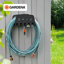 Шланг садовий для поливу Gardena Classic 18005-50 з комплектом для поливу та кронштейном (20 м, 1/2") - мініатюра 3