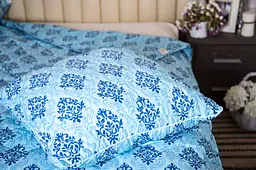 Подушка Ecotton 60х60 см гіпоалергенна натуральна блакитного кольору (04370\1)