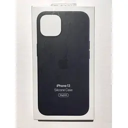 Оригінальний силіконовий чохол Apple Silicone Case MagSafe для iPhone 13 Midnight MM2A3ZM/A - мініатюра 4