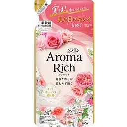 Японський кондиціонер Lion Soflan Aroma Rich Diana заправка ніжний аромат троянди 380 мл 