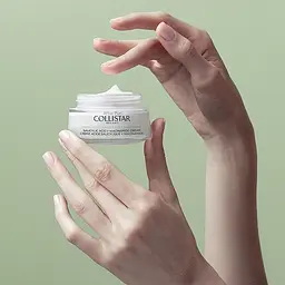 Крем для обличчя Collistar Pure Actives Salicylic Acid + Niacinamide Cream 50 мл - мініатюра 3