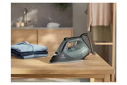 Праска Electrolux E8SI2-6OG бірюзова (910003902) - мініатюра 8