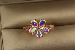 Кільце Xuping Jewelry квітка з каменем хамелеон р 19 золотисте