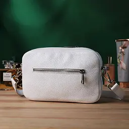 Сумка крос-боді Shvigel 22840 з натуральної шкіри 21х13.5х5 см Біла - мініатюра 10