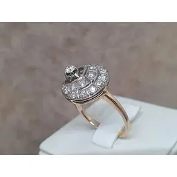 Золоте кільце Qvaliz з діамантами. 8В410158536/10 18 - мініатюра 3