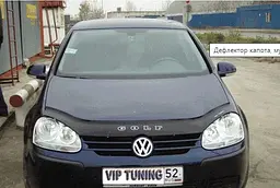 Дефлектор капоту мухобійка Volkswagen Golf 5 2003-