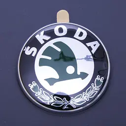 Емблема для Skoda 80 мм скотч 3М Польща (OEM 6Y9853621)