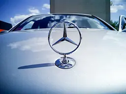 Емблема приціл на капот Mercedes-Benz Хром W124 W210 W202 W203 W204 W221 W211 W212 W222 металл (OEM a2218800086) - мініатюра 3