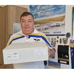 Конструктор Metal Time Колекцiйна модель Ukrainian Dream Exclusive Edition Ан-225 Мрія зібрана двокольорова (MT001EE/READY) - миниатюра 2