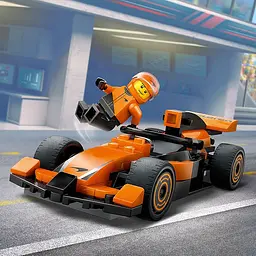Конструктор LEGO City Пілот F1 з автомобілем для перегонів команди McLaren 86 деталей (60442) - мініатюра 5