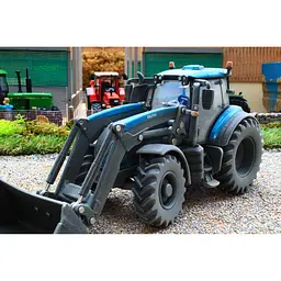 Модель Britains Трактор Valtra з фронтальним навантажувачем 1:32 (43352) - мініатюра 4