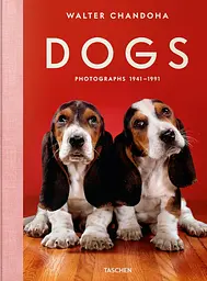 Chandoha. Dogs. Photographs 1941–1991
