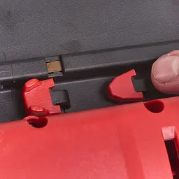 Пістолет цвяхозабивний акумуляторний безщітковий MILWAUKEE, M18 FN18GS-0X, 16-54мм (каркас, HDкейс) - мініатюра 9