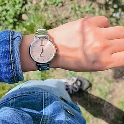 Годинник Casio LTP-VT01D-4B - мініатюра 4