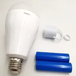 Світлодіодна LED акумуляторна лампа (знімні 2 × 18650) автономна аварійна 3 режими яскравості 20 W лампочка, цоколь E27 UKC SG-E3920 - мініатюра 8