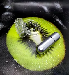 Подвійне віброкільце CalExotics Maximus Ring 5 Stroker Beads, 6х2.5 см (прозорий) - мініатюра 2