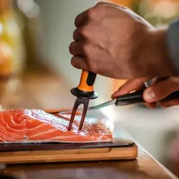 Виделка кухарська Fiskars Functional Form для риби чорна 7 см (1057547) - мініатюра 4