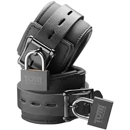 Наручники із замочками Tom of Finland Neoprene Wrist Cuffs, 35.5х5.7 см, чорний