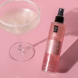 Зволожуючий спрей для тіла LAVISH CARE BODY MIST - SPARKLY VANILLA LUST з ароматом ванілі та ефектом м'якого мерехтіння, 200 мл - мініатюра 2