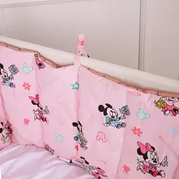 Суцільний борт в ліжечко MirSon Kids Time 20-0042 Pink Mikey Mouse 30х180 см (2200009666254) - мініатюра 2