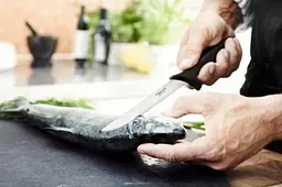 Кухонний ніж Fiskars Essential універсальний 21 см (1065566) - мініатюра 3